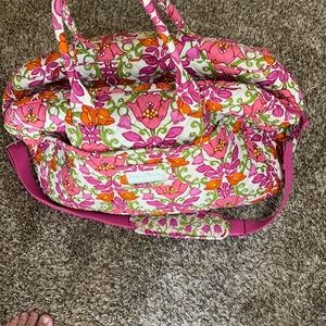 very large vera bradley bag! not used more than 3x